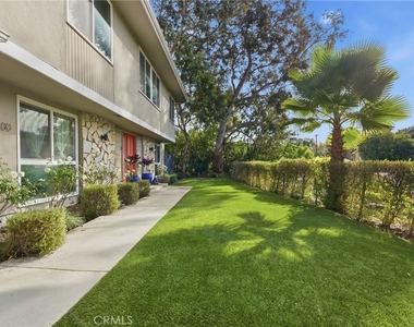 5500 Blanco Avenue - Photo Thumbnail 2