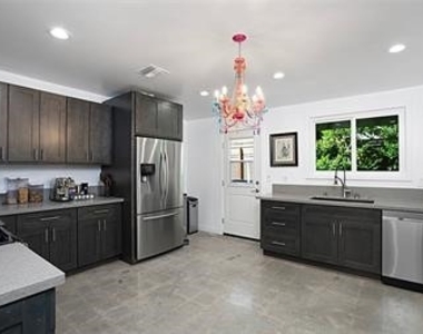 22701 Martha Street - Photo Thumbnail 2