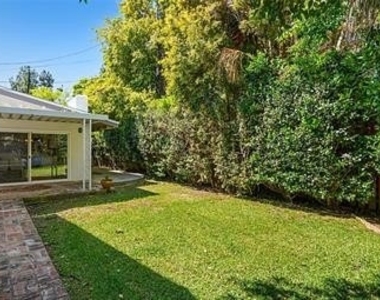 22701 Martha Street - Photo Thumbnail 8