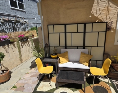1129 N Clark - Photo Thumbnail 6
