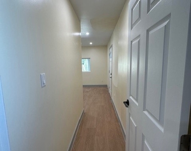 7227 Forbes - Photo Thumbnail 17