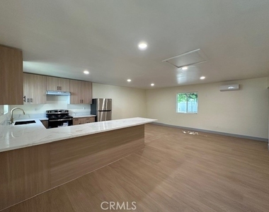 7227 Forbes - Photo Thumbnail 2