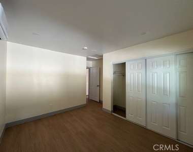 7227 Forbes - Photo Thumbnail 13