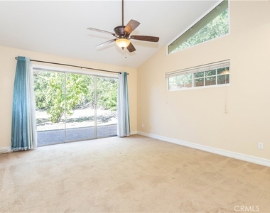 11761 Encino Avenue - Photo Thumbnail 21