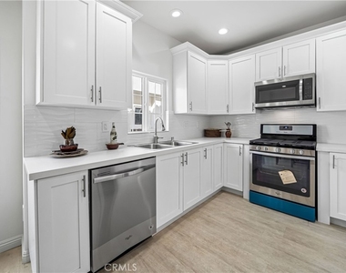 1101 N Maclay - Photo Thumbnail 16
