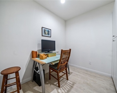 1101 N Maclay - Photo Thumbnail 8