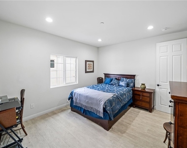 1101 N Maclay - Photo Thumbnail 18