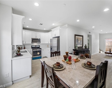 1101 N Maclay - Photo Thumbnail 13