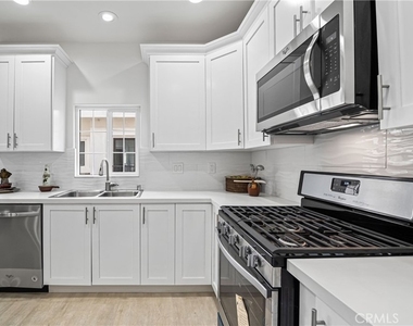 1101 N Maclay - Photo Thumbnail 17