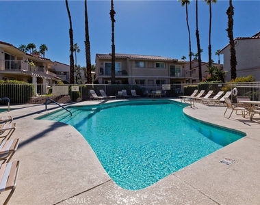 505 S Farrell Drive - Photo Thumbnail 16