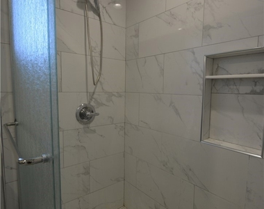 18328 Devlin Avenue - Photo Thumbnail 17