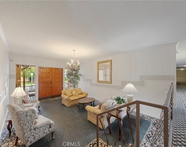 420 S Madison Avenue - Photo Thumbnail 27