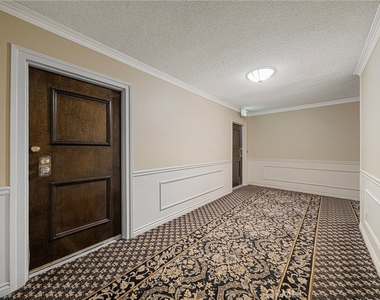 420 S Madison Avenue - Photo Thumbnail 23