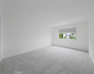 420 S Madison Avenue - Photo Thumbnail 13