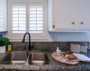 120 S Sierra Madre Boulevard - Photo Thumbnail 15