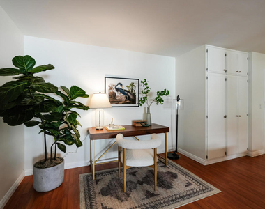 120 S Sierra Madre Boulevard - Photo Thumbnail 9