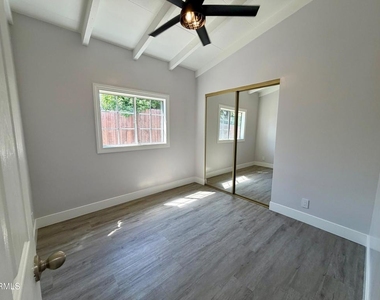 8735 E Fairview Avenue - Photo Thumbnail 10