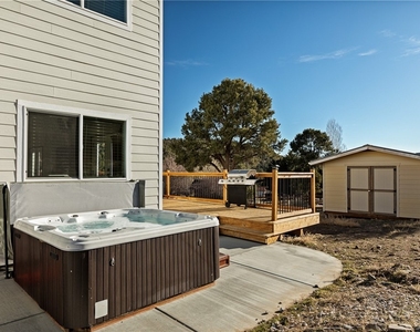 1215 Valley View Drive - Photo Thumbnail 45