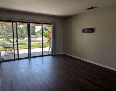 27535 Lakeview - Photo Thumbnail 15