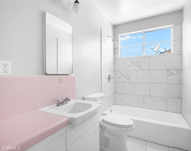 351 Salem Street - Photo Thumbnail 15