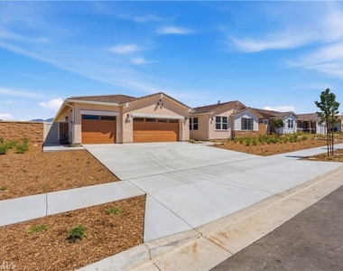 11647 Saddleback Drive - Photo Thumbnail 2