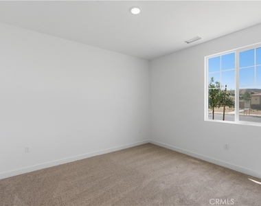 11647 Saddleback Drive - Photo Thumbnail 34