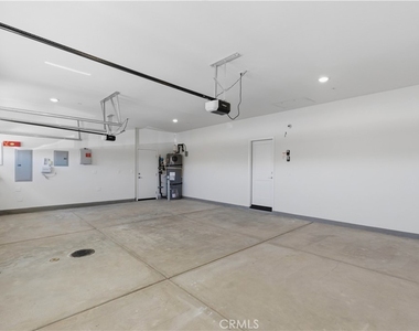 11647 Saddleback Drive - Photo Thumbnail 45