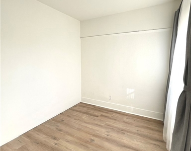 3109 Raymond Avenue - Photo Thumbnail 9
