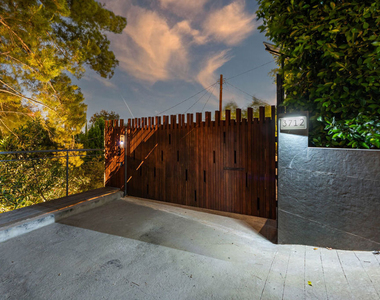 3712 Broadlawn Drive - Photo Thumbnail 1