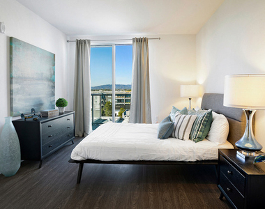 4140 Glencoe Avenue - Photo Thumbnail 5