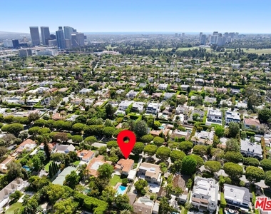 712 N Rodeo Drive - Photo Thumbnail 35