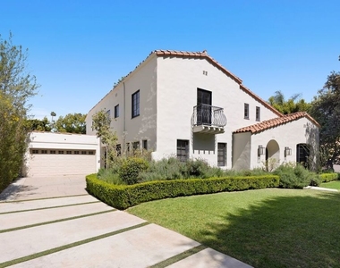 712 N Rodeo Drive - Photo Thumbnail 34