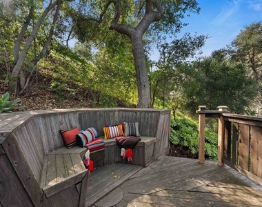 8050 Jovenita Canyon Drive - Photo Thumbnail 36