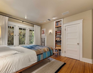 8050 Jovenita Canyon Drive - Photo Thumbnail 24
