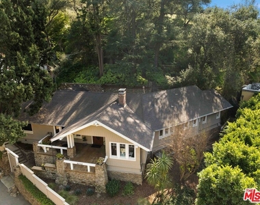 8050 Jovenita Canyon Drive - Photo Thumbnail 40