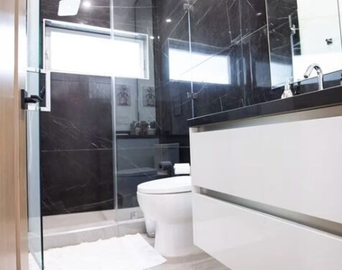 1420 Stearns Drive - Photo Thumbnail 12