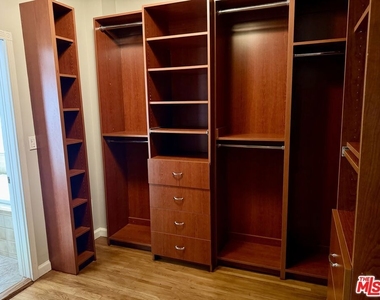 1861 W Mountain Street - Photo Thumbnail 20