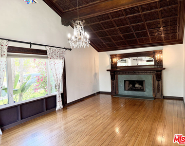 1861 W Mountain Street - Photo Thumbnail 25