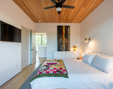 746 Marco Place - Photo Thumbnail 56