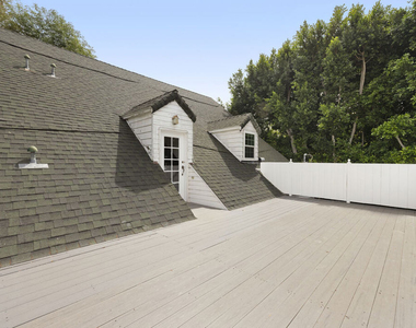 4309 Gentry Avenue - Photo Thumbnail 20