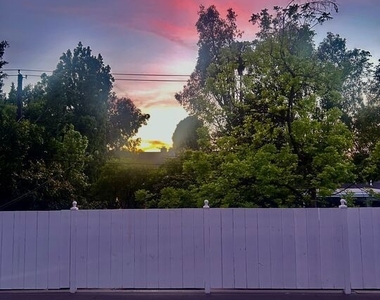 4309 Gentry Avenue - Photo Thumbnail 43