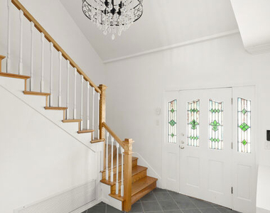 4309 Gentry Avenue - Photo Thumbnail 15