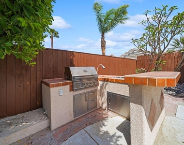 37762 Drexell Drive - Photo Thumbnail 28