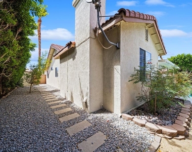 37762 Drexell Drive - Photo Thumbnail 31