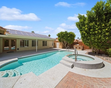 37762 Drexell Drive - Photo Thumbnail 32