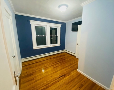 69 Grand Avenue - Photo Thumbnail 3