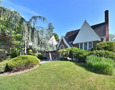 24948 Rushmore Terrace - Photo Thumbnail 3
