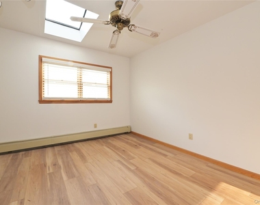 24948 Rushmore Terrace - Photo Thumbnail 20