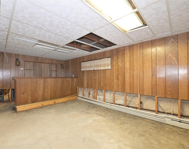 24948 Rushmore Terrace - Photo Thumbnail 22