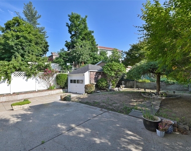 24948 Rushmore Terrace - Photo Thumbnail 27